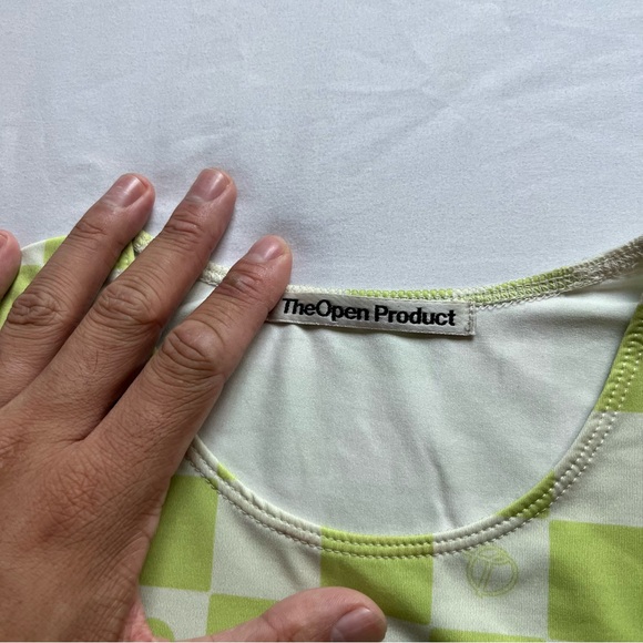 THEOPEN PRODUCT green check dot print boxy cropped crew neck tshirt - Picture 4 of 5